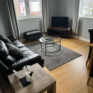 Apartment Kelpies Serviced Apartments- Campbell, Pumpherston